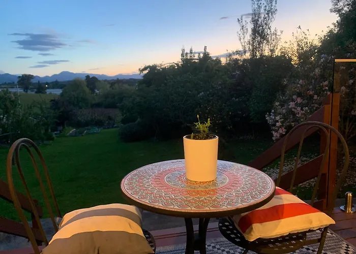 Incredible Mountain & Sea Views