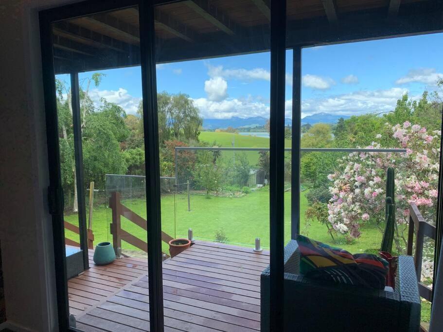 Incredible Mountain & Sea Views