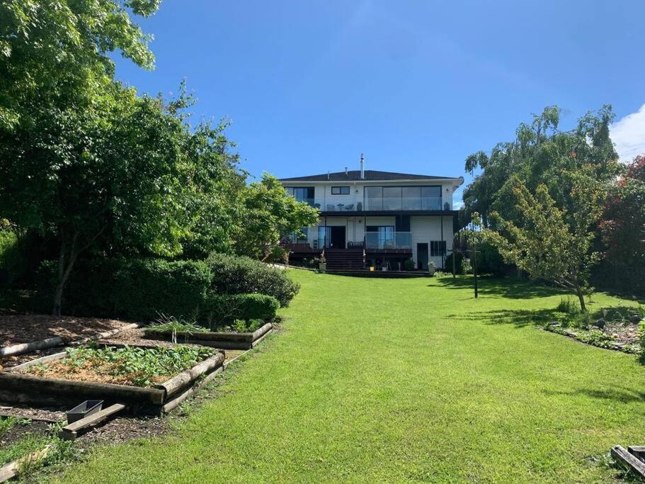 Holiday home Incredible Mountain & Sea Views